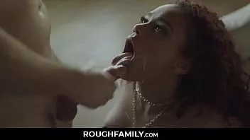 Reproducir Papi engañado por su nuera, escándalo de scarlit - roughfamily.com