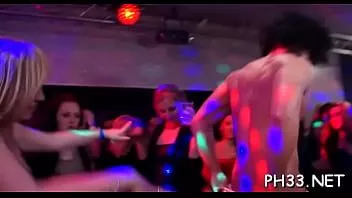 تشغيل طلب كود التفعيل يريد أن يمارس الجنس مع راقصة الجيش