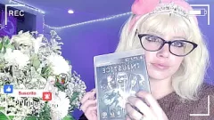 play Garotas adolescentes gostosas ficam molhadas e selvagens com videogames e lambidas de buceta