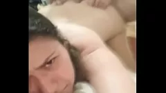 Oynat Busty Latin Ev Hanımı Gerçek Yakın Çekim ile Sikikleri ve Boşalan