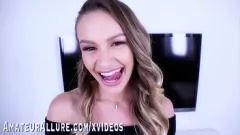 play Călătoria sălbatică a lui Naomi Swann cu o puză uriașă
