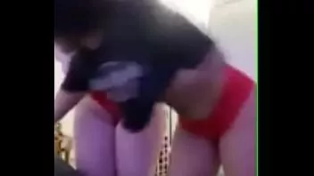 Reproducir Chicas americanas gruesas mostrando las tetas en ameporn