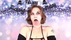 Reproducir La vergonzosa congelación de la ama de casa de la ama de casa: la experiencia humillante de Blackxrose92