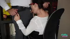 Oynat Busty Milf Sekreteri Ofiste Büyük Kıçına Cumshot alır