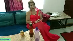 Jouer Indian Desi milf est créé en rencontre interraciale intense