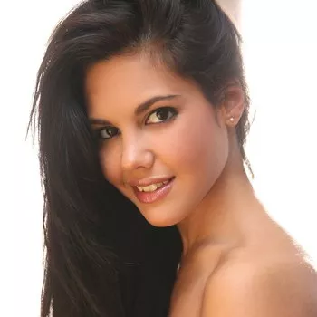 Porno Yıldızı Apolonia Lapiedra